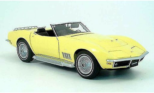 Chevrolet Corvette Coupe 1/18 Autoart C3 giallo 1969 modellini auto