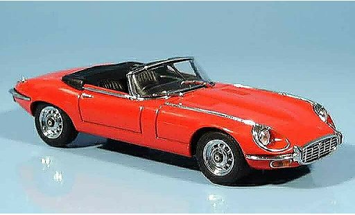 Jaguar E-Type Cabriolet 1/43 Autoart serie iii v12 rosso modellini auto