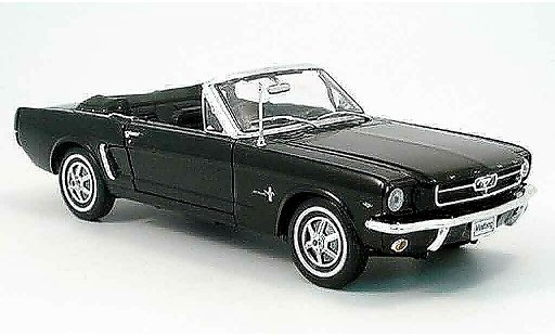 Ford Mustang Convertible 1/18 Welly cabriolet nero aperto modellini auto