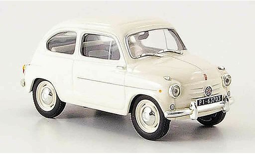 Fiat 600 Berlina 1/43 IXO bianco modellini auto