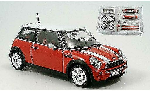 Mini Cooper D 1/18 Kyosho rosso avec bandes biancos modellini auto