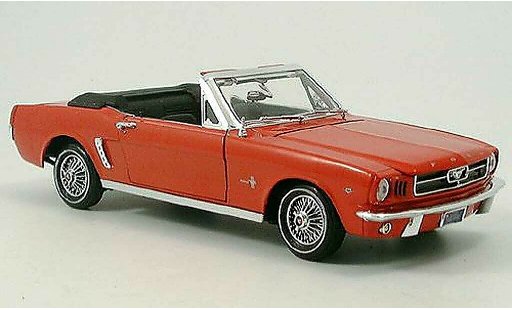 Ford Mustang Convertible 1/18 Motormax Cabrio rosso modellini auto