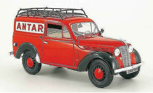 Renault Juvaquatre Base 1/18 Solido rosso antar 1952 modellini auto