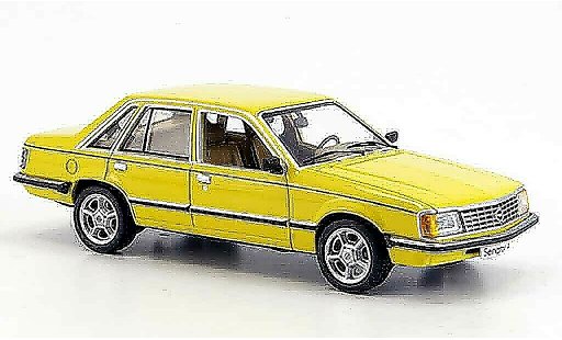 Opel Senator A1 1/43 Schuco a giallo modellini auto