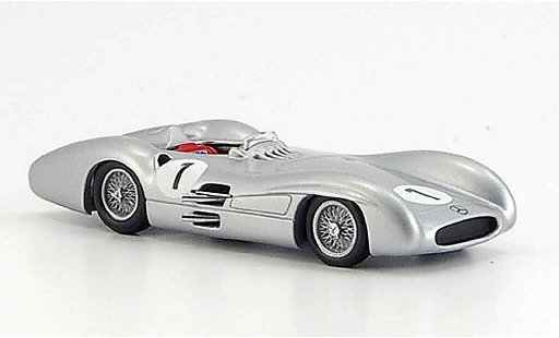 Mercedes W 196 Base 1/43 Minichamps Fangio GP Gran Bretagna 1954 modellini auto