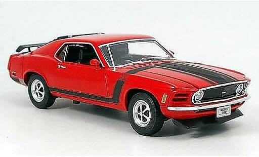 Ford Mustang Boss 1/18 Welly rosso modellini auto
