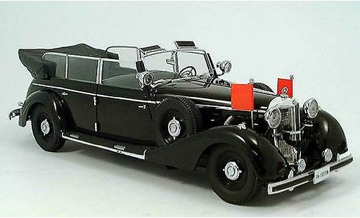 Mercedes 770 Cabriolet 1/18 Signature K Cabrio nero 1938 modellini auto