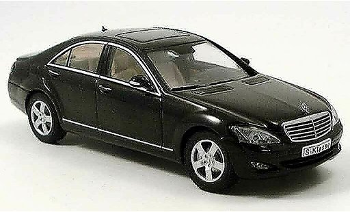 Mercedes Classe S Lang 1/43 Autoart S 500 SWB nero 2004 modellini auto