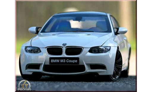 Bmw M3 Coupe 1/18 Kyosho E92 bianco jantes noir mat modellini auto