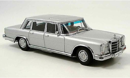 Mercedes 600 Base 1/43 Autoart (W100) grigio metallisee modellini auto