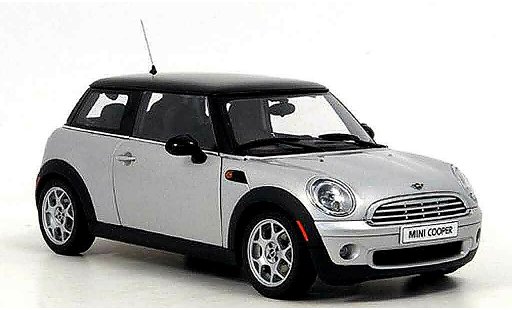 Mini Cooper D 1/18 Autoart grigio nero modellini auto