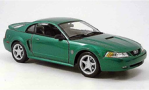 Ford Mustang GT 1/18 Maisto verde 1999 modellini auto