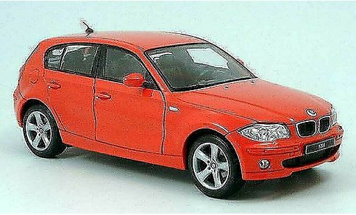 Bmw 120 E87 1/18 Welly i rosso modellini auto