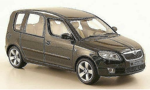 Skoda Roomster Base 1/43 Abrex verde 2006 modellini auto