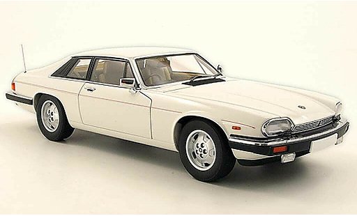 Jaguar XJS 1986 1/18 Autoart V12 bianco modellini auto