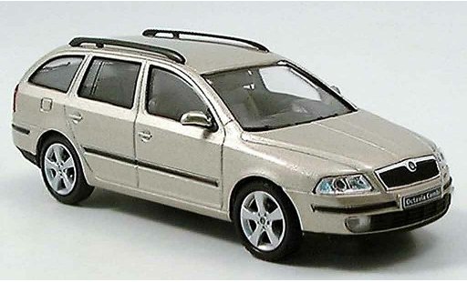 Skoda Octavia Combi 1/43 Abrex beige modellini auto