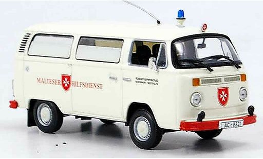 Volkswagen Combi Base 1/43 Minichamps t2 bus malteser hilfsdienst modellini auto