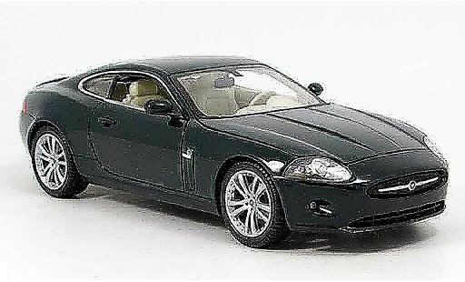 Jaguar XK coupe 1/18 Welly verde modellini auto