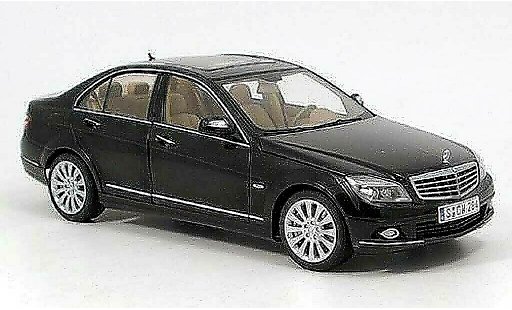 Mercedes Classe C Base 1/18 Autoart (W204) nero Elegance modellini auto