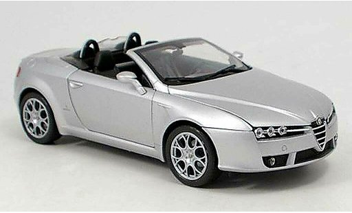 Alfa Romeo Spider Brera cabriolet 1/18 Welly grigio 2007 modellini auto