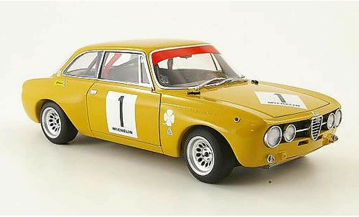 Alfa Romeo Giulia GT Am 1/18 Autoart no.1 jarama 1970 modellini auto