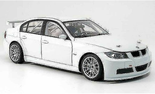 Bmw 320 WTCC 1/18 Autoart E90 si bianco plain body version 2006 test car modellini auto
