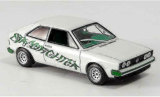 Volkswagen Scirocco Base 1/43 Minichamps street fighter bianco modellini auto