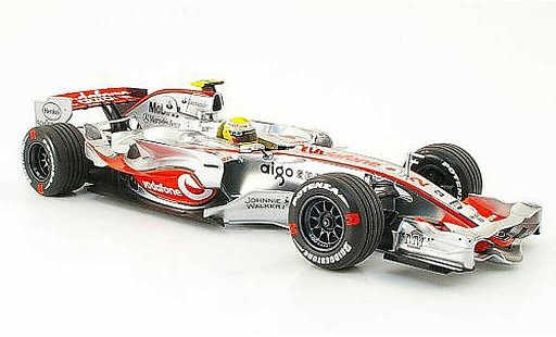 Mercedes F1 2007 1/18 Minichamps mclaren vodafone mp 4/22 hamilton erster sieg modellini auto