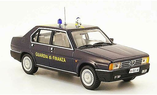 Alfa Romeo 90 polizia 1/43 Pego guardia di finanza 1984 modellini auto