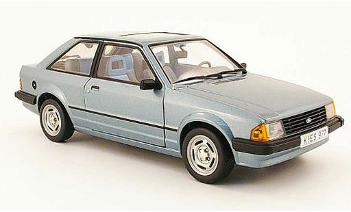Ford Escort GL 1/18 Sun Star grigio blu 1981 modellini auto