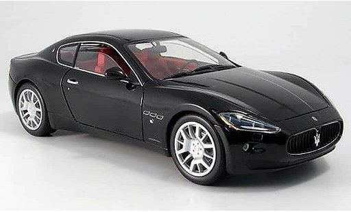 Maserati Gran Turismo S 1/18 Mondo Motors nero modellini auto