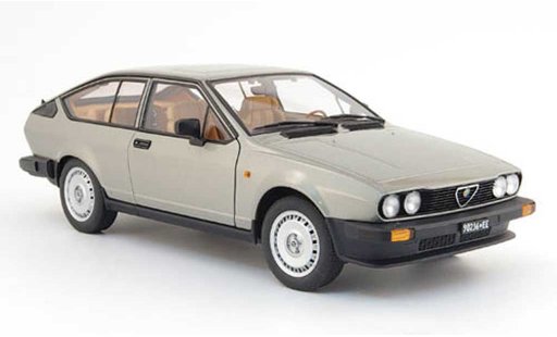 Alfa Romeo Alfetta gtv 2.0 1/18 Autoart V alfetta grigio 1980 modellini auto