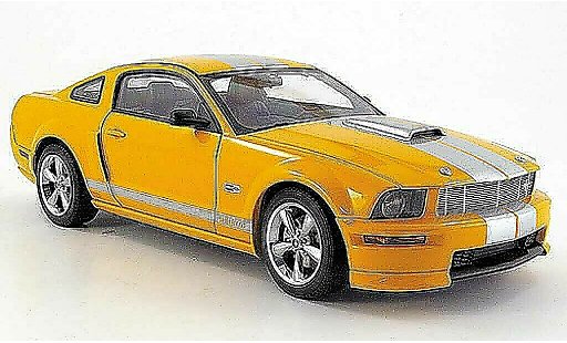 Shelby GT Base 1/18 Autoart orange avec bandes grigios 2007 modellini auto