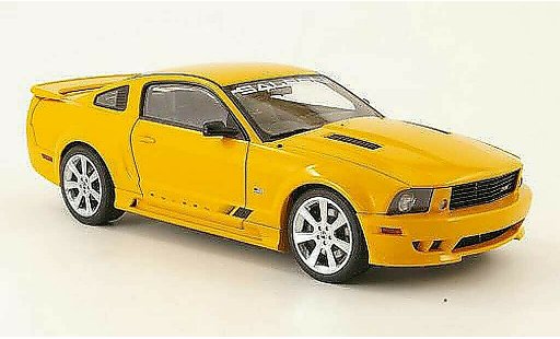 Saleen S281 Base 1/18 Autoart s281 orange modellini auto