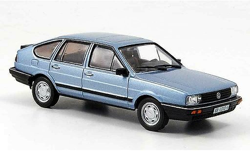 Volkswagen Passat B2 1/43 WhiteBox grigio metallisee blu 1985 modellini auto