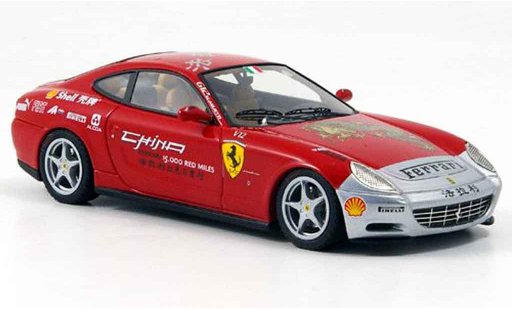 Ferrari 612 Scaglietti 1/43 Look Smart rosso grigio metallisee 15000 rosso miles tour modellini auto