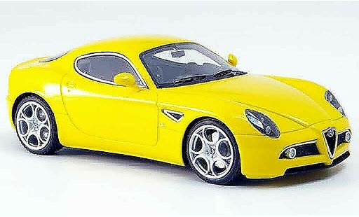 Alfa Romeo 8C competizione 1/43 Look Smart giallo ausstellung frankfurt 2007 modellini auto