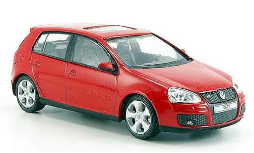 Volkswagen Golf GTI 1/43 Cararama rosso modellini auto