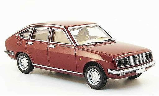 Lancia Beta berline 1/43 Pego rosso modellini auto