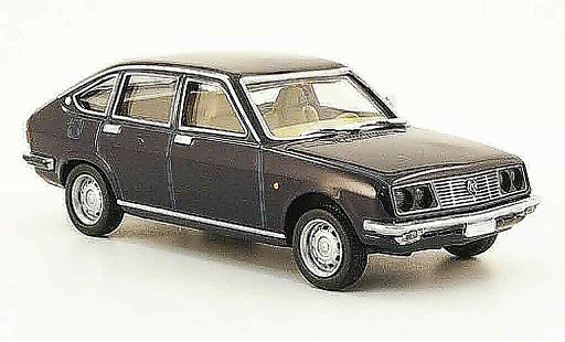 Lancia Beta berline 1/43 Pego blu modellini auto