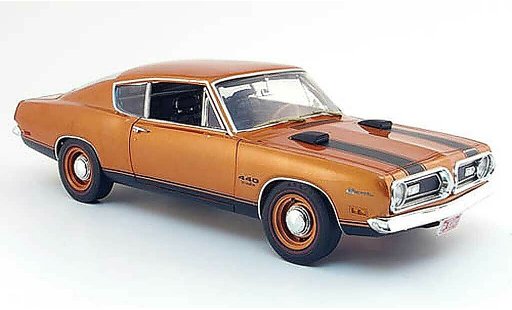 Plymouth Barracuda 1969 1/18 Highway 61 440 bronze modellini auto