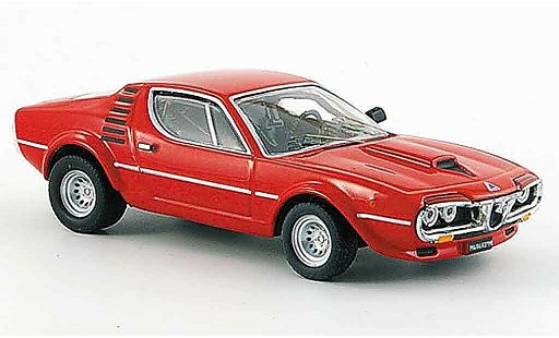 Alfa Romeo Montreal corsa 1/43 M4 rennversion prasentation london 1973 modellini auto