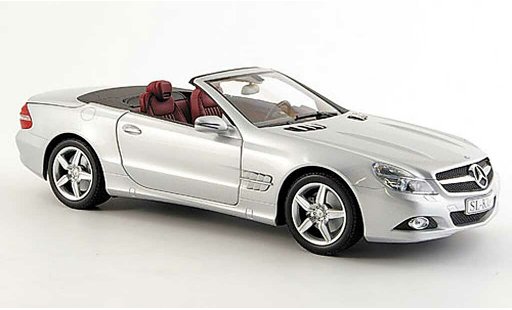 Mercedes Classe SL Base 1/18 Minichamps (r 230) grigio metallisee modellini auto