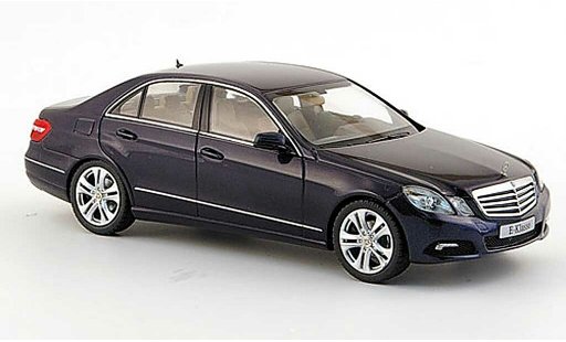 Mercedes Classe E Base 1/43 Schuco (W212) blu Avantgarde 2009 modellini auto