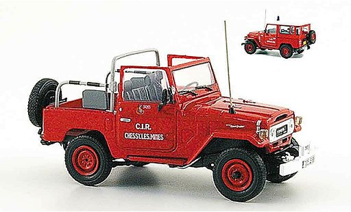 Toyota BJ 40 Pompier 1/43 Norev chessy les mines 1980 modellini auto