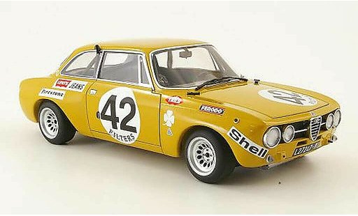Alfa Romeo Giulia GT Am 1/18 Autoart no.42 spa 1971 modellini auto