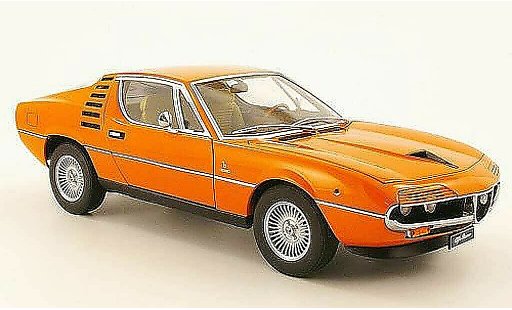 Alfa Romeo Montreal gt 1/18 Autoart orange 1970 modellini auto