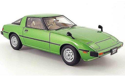 Mazda RX7 1978 1/18 Autoart savanna (sa) verde modellini auto