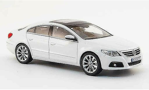 Volkswagen Passat CC 1/43 Schuco bianco concept white 2007 modellini auto