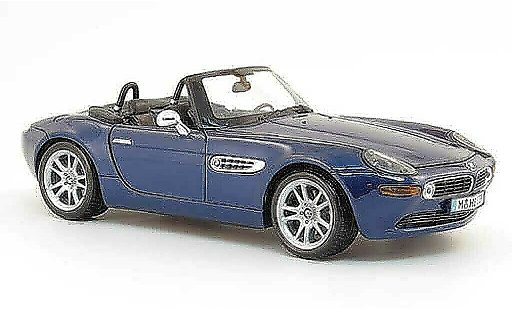 Bmw Z8 roadster 1/18 Maisto blu avec licht e sound modellini auto